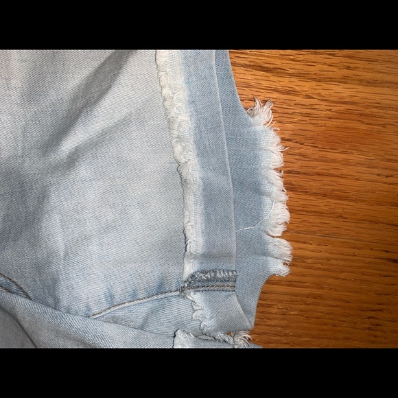 Light Wash Jean Shorts - Picture 6 of 6